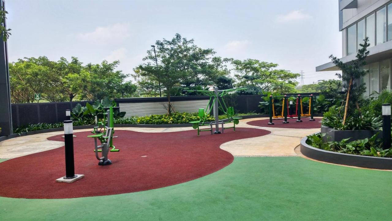 Affordable 2Br Casa De Parco Bsd Apartment By Travelio Tangerang Kültér fotó